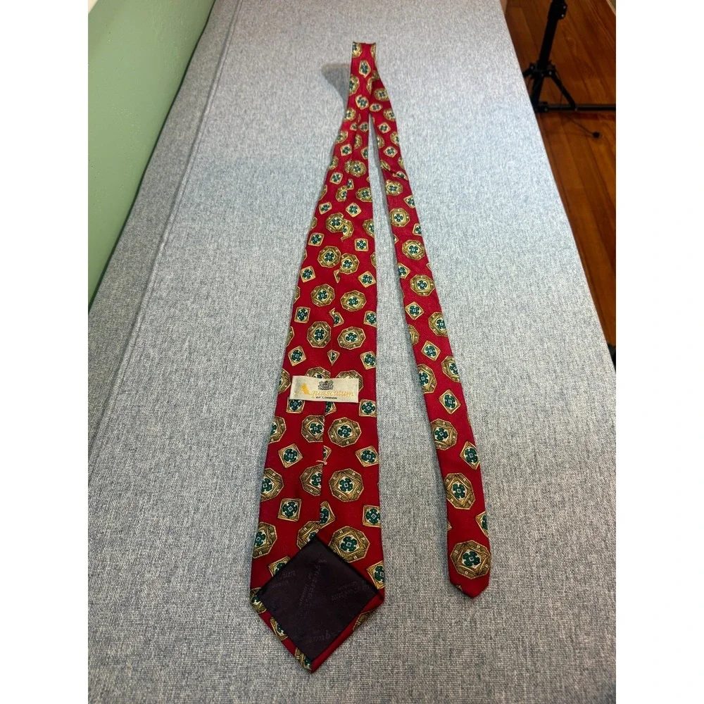Vintage Aquascutum of London 100% Silk Tie Red Geometric Medallion Pattern